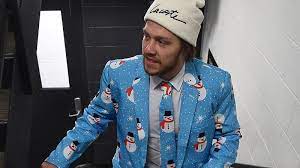 David backes and david pastrnak will suit up for their first action of the preseason tonight when the bruins travel to philadelphia. Bruins Get In Holiday Spirit Rock Ridiculous Suits To Ducks Game Nesn Com