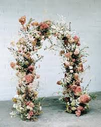 48 Gorgeous Ideas To Set Up A Wedding Backdrop Floral Arch Wedding Dried Flowers Wedding Ceremony Flowers