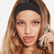 Jessica Alejandro's Instagram, Twitter & Facebook