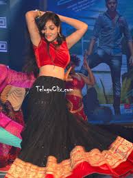 Roja serial actress priyanka cute navel show | tamil serial actress navel slip in black saree. Priyanka Nalkari Wallpapers Wallpaper Cave