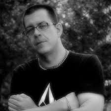 Barry Browne's Instagram, Twitter & Facebook