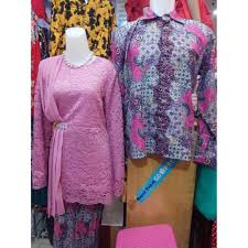 Harga kebaya tile with selendang free obin lepasan / kebaya brukat / kebaya modern couple termurah juni 2021 | dapatkan promo kebaya tile with selendang free obin lepasan / kebaya brukat / kebaya modern couple hanya di blibli 📢 gratis ongkir 100% original 💡 pembayaran aman & mudah Jual Kebaya Tile With Selendang Free Obin Lepasan Kebaya Brukat Kebaya Modern Couple Terbaru Juni 2021 Blibli