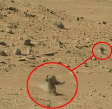 Nasa's mars exploration rover (mer) mission was a robotic space mission involving two mars rovers, spirit and opportunity exploring the planet mars. Nasa Rover Curiosity Zeigt Dieses Foto Ein Mars Mannchen Welt
