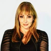 1500+ perfiles de «Maby»