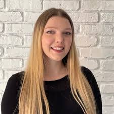 Shannon Dufour's Instagram, Twitter & Facebook