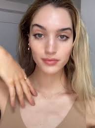 who do i look like? : r/Doppleganger