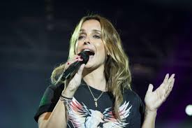Louise elizabeth redknapp (née nurding, born 4 november 1974), is an english singer, songwriter and media personality. Louise Redknapp Says Marriage To Jamie Made Her Invisible Bucks Free Press