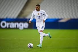Though due to his parents, he has cameroonian and algerian ancestry, which made him eligible to play from any of. Kylian Mbappe Press Conference Further Fuels Olivier Giroud Controversy Get French Football News