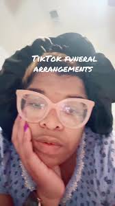 Why Does Memphis Wear Purple Gloves