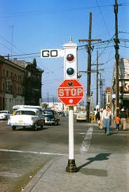 An Acme Traffic Signal At The Corner Of Sunset And Spring In Los Angeles March 18 1956 Los Angeles History Traffic Signal Los Angeles
