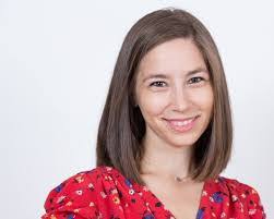 Julia Guthrie's Instagram, Twitter & Facebook