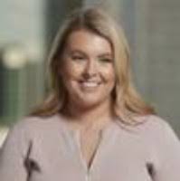 Vivian Stokes's Instagram, Twitter & Facebook