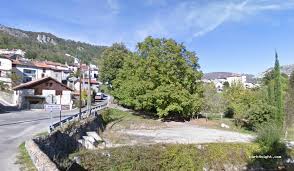 Le quartier est calme avec très peu de circulation le rdc et la terrasse se situent dans une impasse calme. Aire De Pique Nique Rabat Les Trois Seigneurs 160 Las Mouleres Ariege France