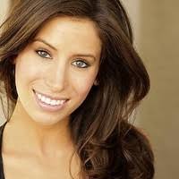 Rachel Elman's Instagram, Twitter & Facebook