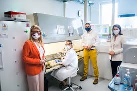 — katharina schamböck, gabriele lucherini. Minister For Digital And Economic Affairs Dr Margarete Schrambock Visited Lexogen Lexogen