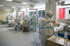 Report Md Dincolo De Interzis Reportaj Din Secția De Terapie Intensivă Covid 19 Euractiv