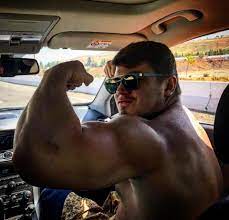 Maybe you would like to learn more about one of these? Boec Mma Aziatskij Medved Vtoroj Raz Za God Popal V Bolnicu S Nozhevymi Raneniyami