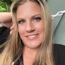 Becki Mitchell Seattle Real Estate Broker