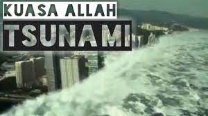 Tsunami ini salah satu tsunami terbesar yang pernah terjadi di dunia hingga hampir seribu alat ukur pasang laut melaporkan adanya gelombang tinggi. Tanda Tanda Kuasa Allah Mega Tsunami Tsunami Terbesar Di Dunia Seperti Kiamat Youtube