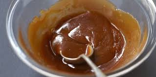 Caramel Au Micro Ondes Recettes Recette Sur Cuisine Actuelle Recette Recettes De Cuisine Comment Faire Du Caramel