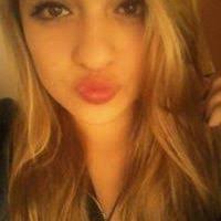 Paula Posada (paulamilenaposa)