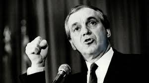 La tortueuse relation d'Ed Broadbent avec le Québec