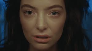 Lorde's debut studio album pure heroine containing the single royals was released in september 2013 to critical acclaim; Review Lorde S New Song Green Light Joyfully Crashes Ahead The Atlantic