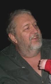 Howard Robbins Obituary