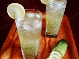 Resep es timun selasih ini paling mudah karena tanpa takaran, semua bahan disesuaikan dengan selera saja. Pin Di Minuman