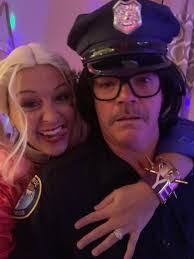 Kari Goodwin's Instagram, Twitter & Facebook