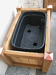 It can be easily expanded to give more room for creating a unique garden for your office/home décor. Self Watering Planter Box Garden Planter Boxes Planter Boxes Self Watering Planter