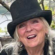 Hidden deep in the Colombian Amazon, archaeologists have uncovered one of  the most extraordinary prehistoric art sites ever found. Stretching for 13  kilometers (8 miles) across cliff faces at Serranía de la