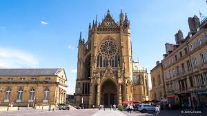 Par exemple, il fait beau ce printemps. Que Voir Et Que Faire A Metz 11 Lieux A Visiter A Metz