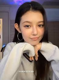 Danielle Heisler's Instagram, Twitter & Facebook