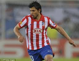 Atletico madrid have completed the signing of san lorenzo forward angel correa after a successful heart operation. Atletico Madrid Complete Signing Of New Sergio Aguero Angel Correa Daily Mail Online