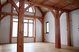 Je nachdem, wie ein fachwerkhaus innen gestaltet ist, bieten sich unterschiedliche möglichkeiten, es zu streichen. Timberframe Und Traditioneller Fachwerkbau Im Vergleich