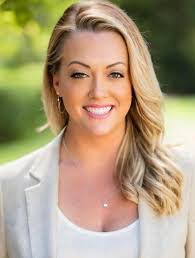 Natalie Harvey's Instagram, Twitter & Facebook