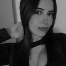 Melanie Heredia🦋 (@melanieheredia81)