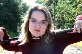 Ashley Hodgin's Instagram, Twitter & Facebook