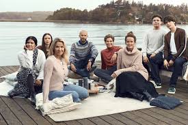 Malin birgitta berghagen (called berghagen nilsson when she was married to tommy nilsson,1 born 11 may 19662) is a swedish actress and voice actress. Familjerna Kaspersen Berghagen Frontar Kappahls Host Och Julkampanj Kappahl