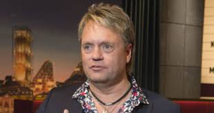 Kandis-Johnny udsat for chikane: Taler ud om uhyggelig episode