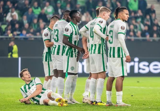 Ferencvaros Players Forming a Wall during a Free Kick in UEFA Europa League  Match Ferencvaros Vs Crvena Zvezda (2-1 Editorial Image - Image of  kristoffer, hungarian: 276544280