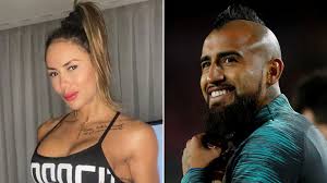 Pitó el final antes de tiempo y tuvo que pedirles a los jugadores que retornen del vestuario. La Foto De La Discordia Que Publicaron Arturo Vidal Y Su Novia Colombiana En Medio De Los Rumores De Separacion Infobae