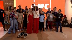 Simone se apresenta no programa altas horas. Entao E Natal Simone Completa 70 Anos Neste Dia 25 E Celebra Com Playlist