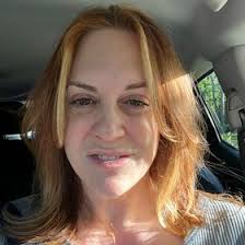 Robin Digiovanni's Instagram, Twitter & Facebook