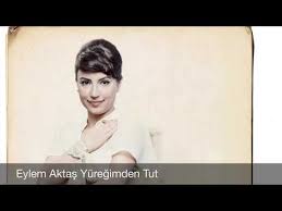 Istanbullu Gelin Dizisinde Calan Sarki Eylem Aktas Istanbullu Gelin Yuregimden Tut Sarki Sozleri Sevdan Kuslar Misali Gelip Pop Muzik Sarkilar Soundtrack