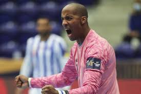 «quintana esteve aqui sempre e é por ele que vamos a tóquio» presidente da federação de andebol emocionado após o triunfo histórico da seleção nacional de andebol O Adeus A Alfredo Quintana O Guerreiro Extraordinario Zap