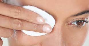 See full list on wikihow.com Burning Eyes Home Remedy Baby Shampoo Humidifier Compress