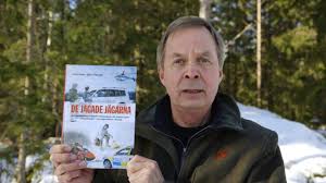 Ab karl hedin är en familjeägd sågverk, emballage och handelskoncern med verksamhet i sverige och baltikum. De Jagade Jagarna Karl Hedin Youtube