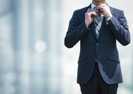 夏用と冬用スーツはどのようにして見分けるのか？それぞれの特徴も併せて解説? - オーダースーツSADA